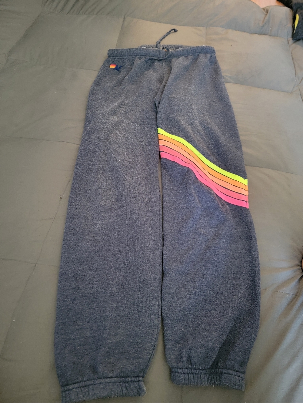 Aviator Nation Raibow Five Stripes Sweatpants Mediu.
